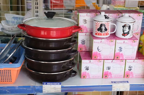 淮海路杂品店的“古早货” 从中国痰盂海外走红看日用杂品的文化魅力